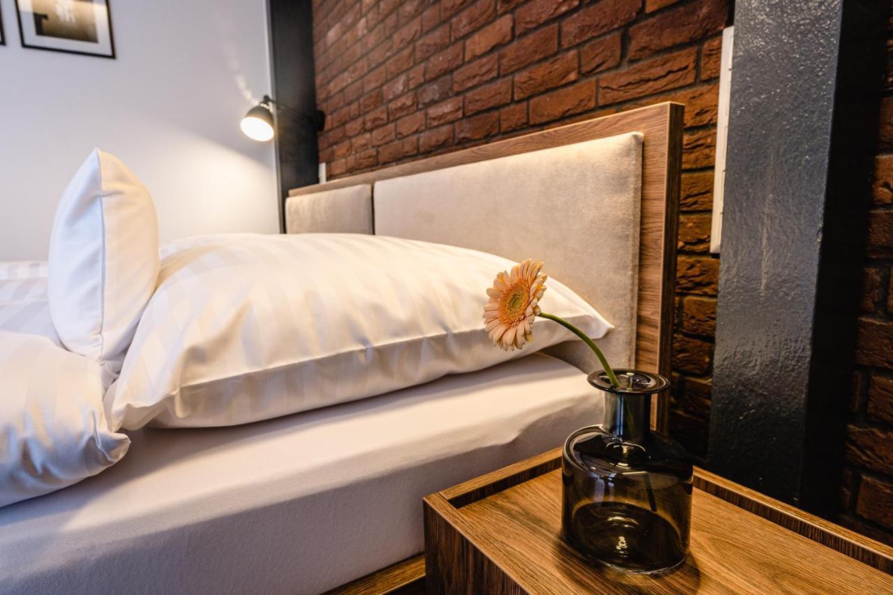 Garni Hotel Dock ברטיסלאבה מראה חיצוני תמונה