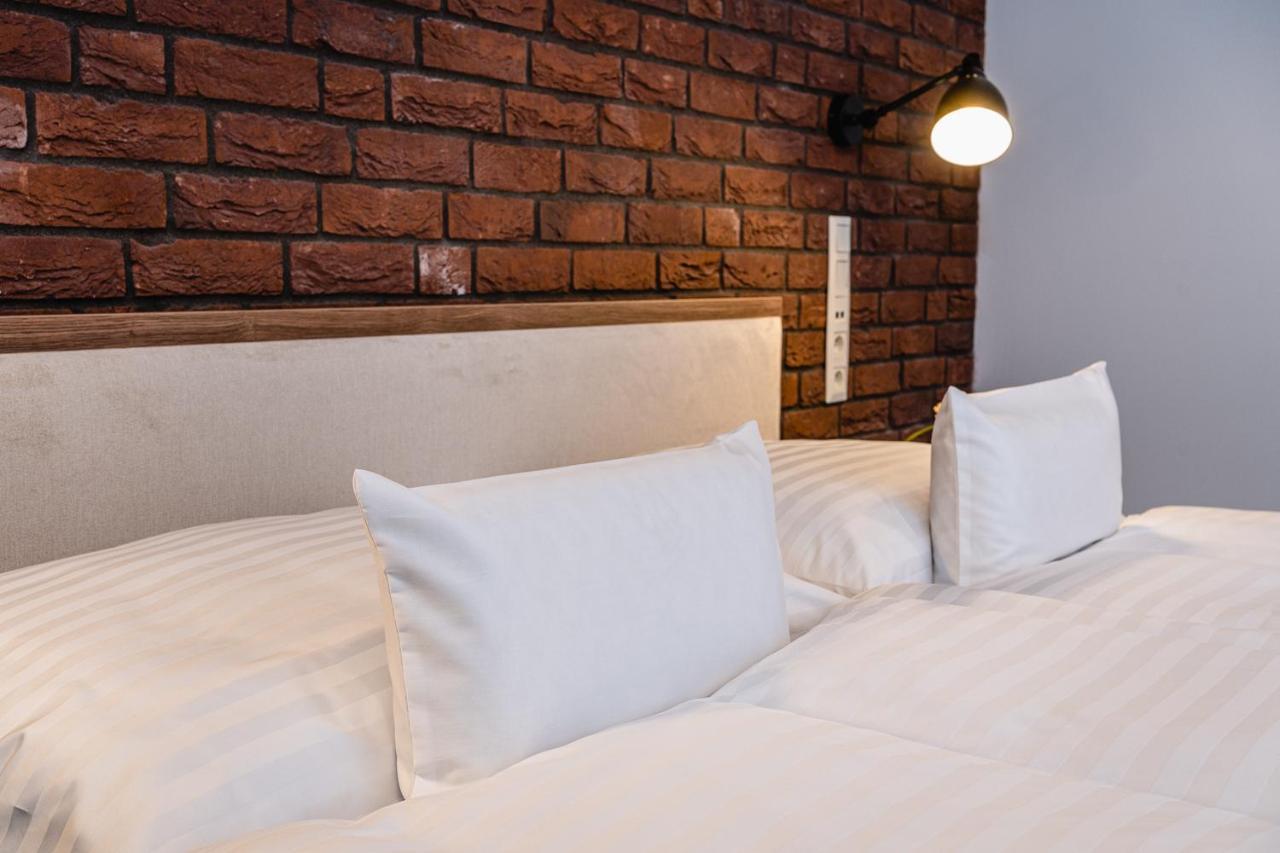 Garni Hotel Dock ברטיסלאבה מראה חיצוני תמונה