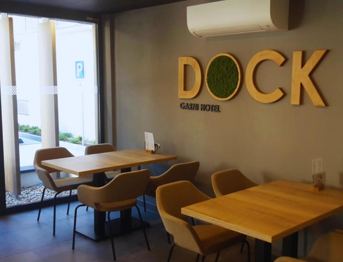 Garni Hotel Dock ברטיסלאבה מראה חיצוני תמונה